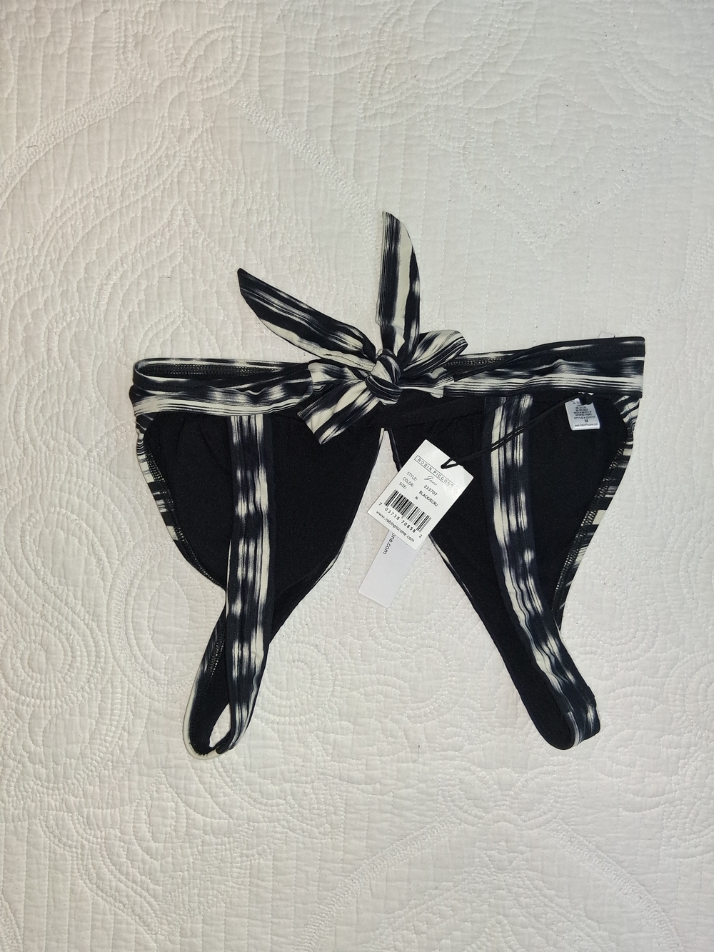 Robin Piccone Black & White Tie-Dye Bralette - Picture 5 of 6